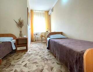 Гостиница Скала Анапа Двухместный номер с 2 отдельными кроватями-2