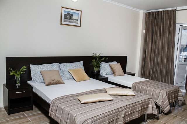 Гостиница Скала Анапа-100